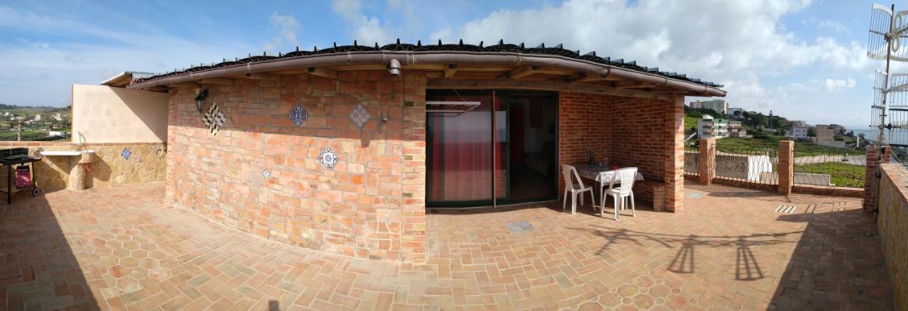 Mansarda mare red Lägenhet Sciacca Exteriör bild